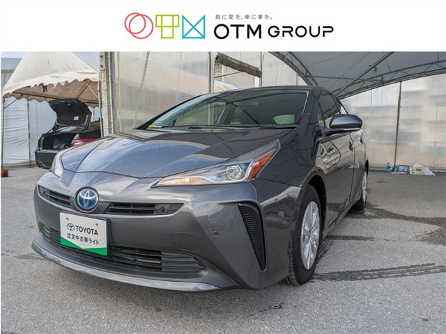 トヨタ プリウス