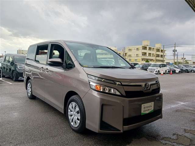 トヨタ ヴォクシー