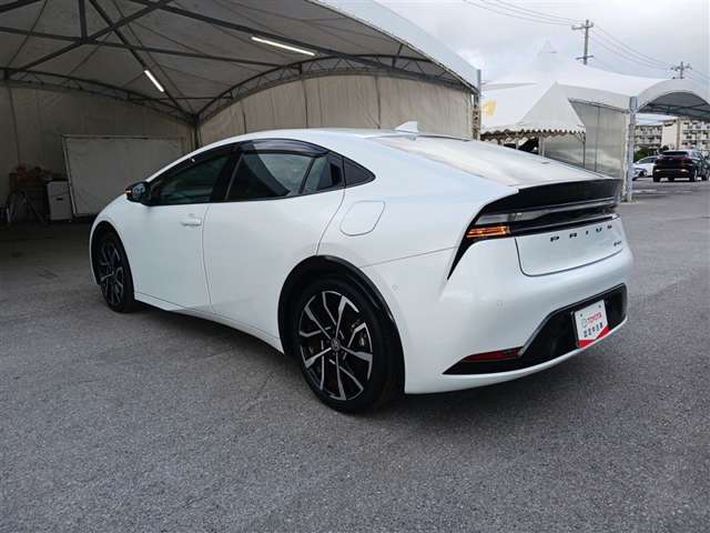 トヨタ プリウス