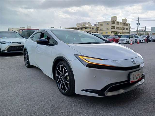 トヨタ プリウス