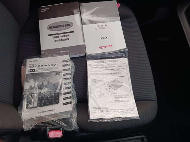 トヨタ ヴォクシー