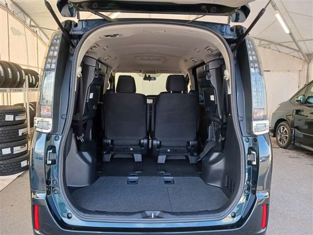 トヨタ ヴォクシー