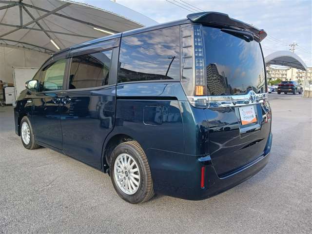 トヨタ ヴォクシー