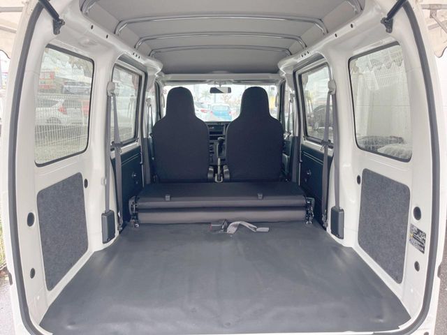 ダイハツ ハイゼットカーゴ