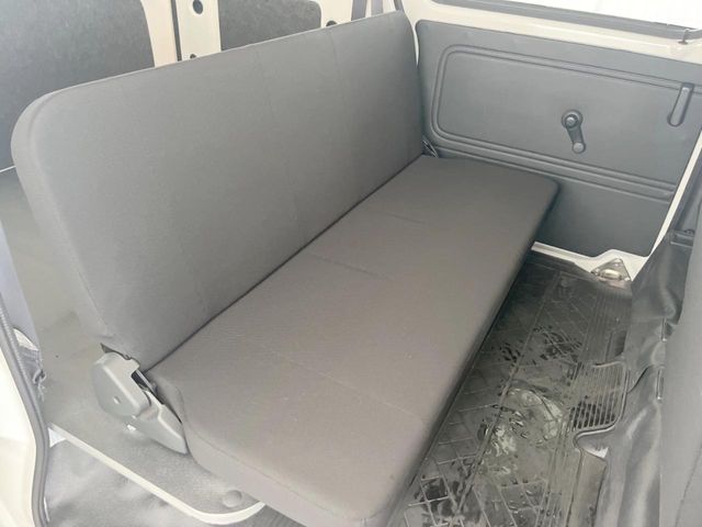 ダイハツ ハイゼットカーゴ