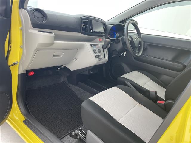 ダイハツ ミライース