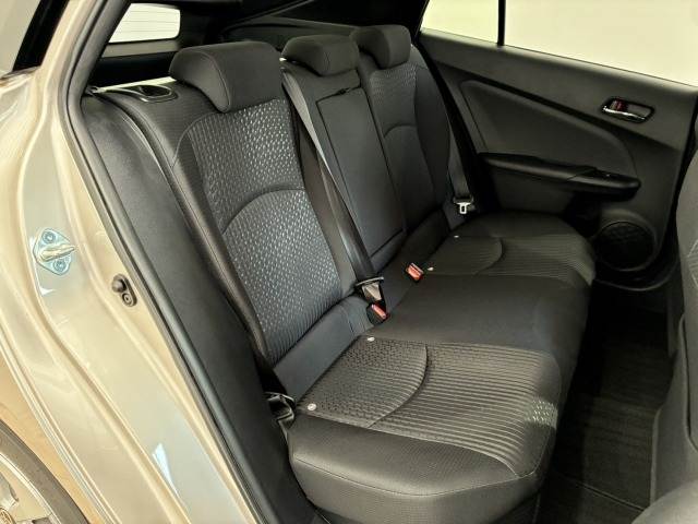 トヨタ プリウス