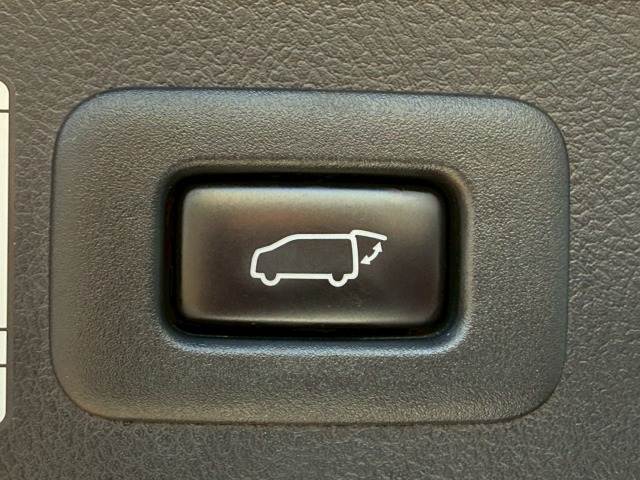 トヨタ ヴェルファイアハイブリッド