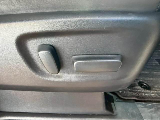 トヨタ ヴェルファイアハイブリッド