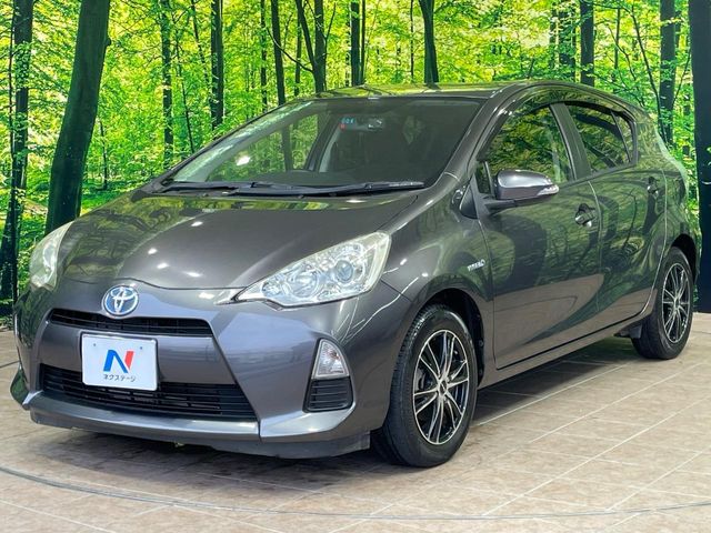 トヨタ アクア