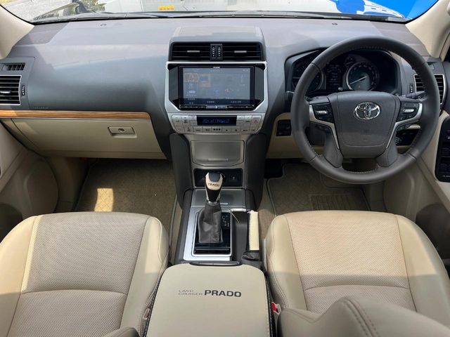 トヨタ ランドクルーザープラド