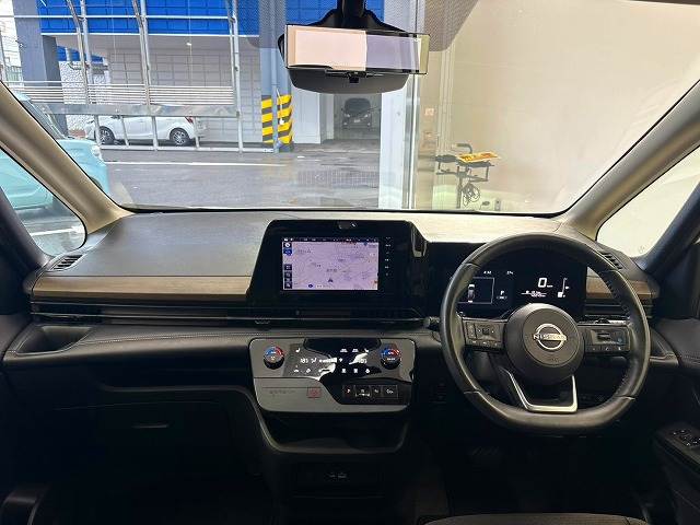 日産 セレナ