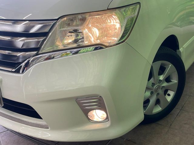 日産 セレナ