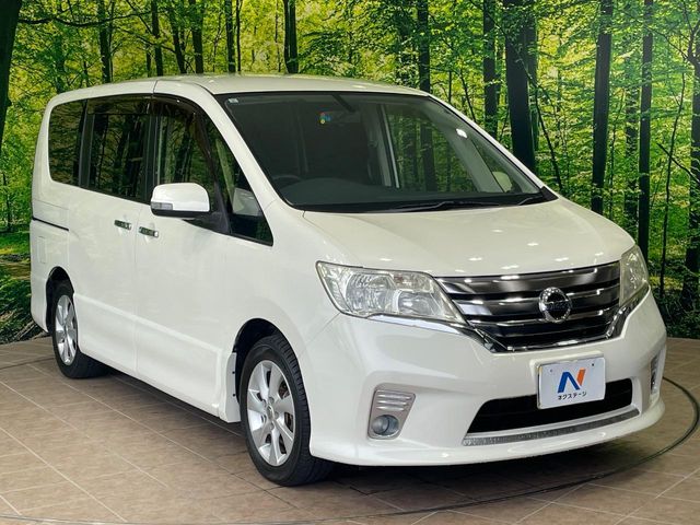 日産 セレナ