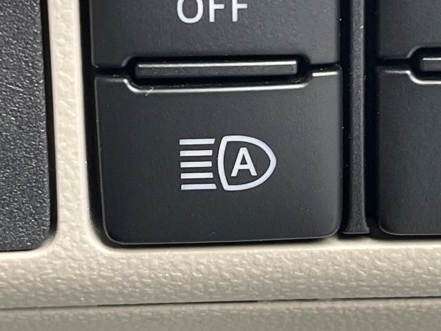 ダイハツ キャスト