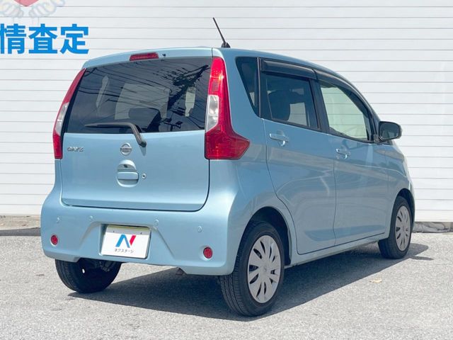 日産 デイズ