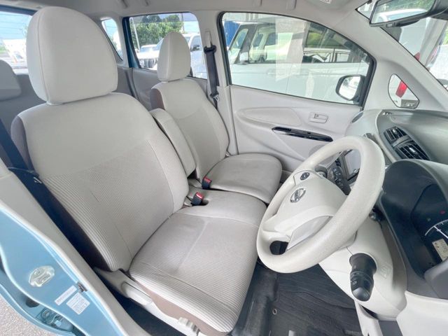 日産 デイズ