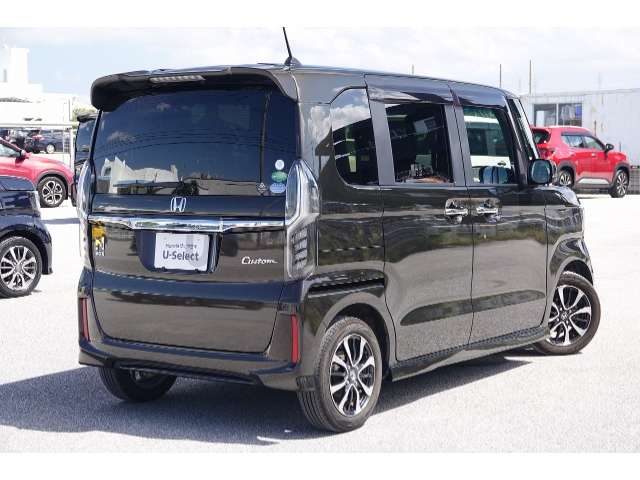 ホンダ N-BOX