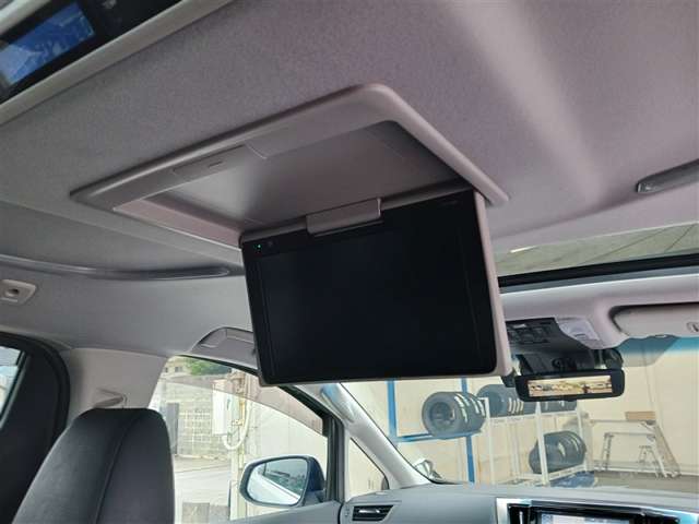 トヨタ ヴェルファイア