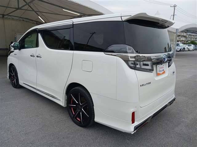 トヨタ ヴェルファイア