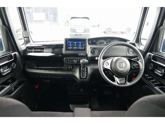 ホンダ N-BOX