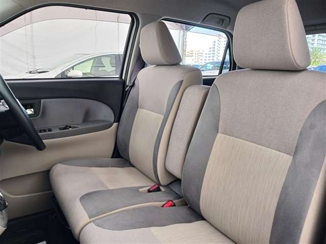 ダイハツ キャスト