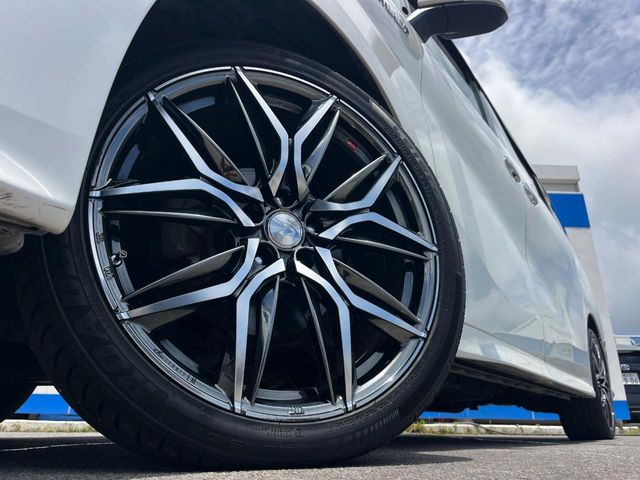 トヨタ ヴェルファイア