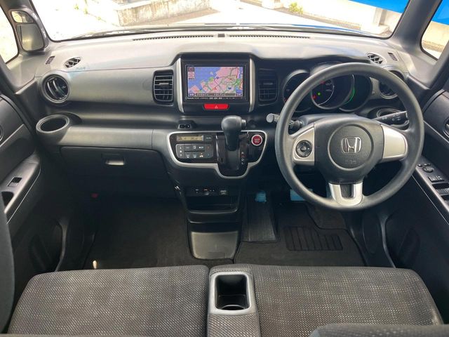 ホンダ N-BOX