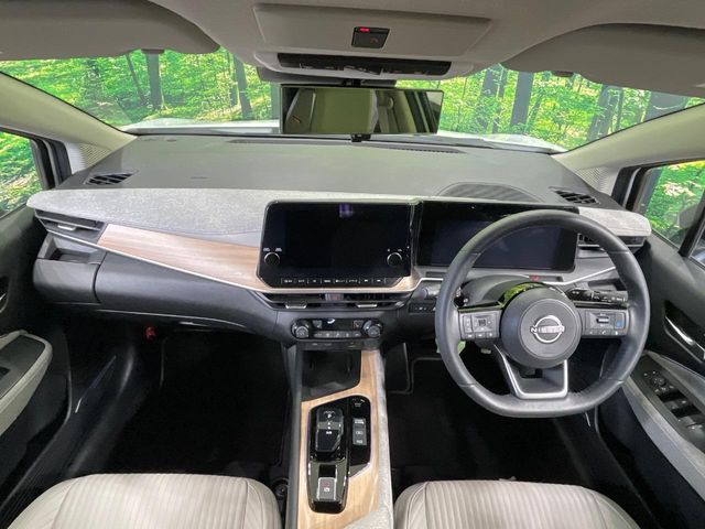 日産 ノートオーラ