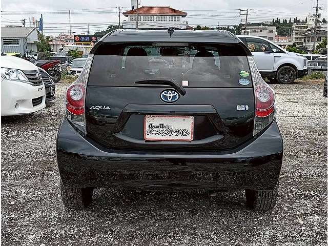 トヨタ アクア