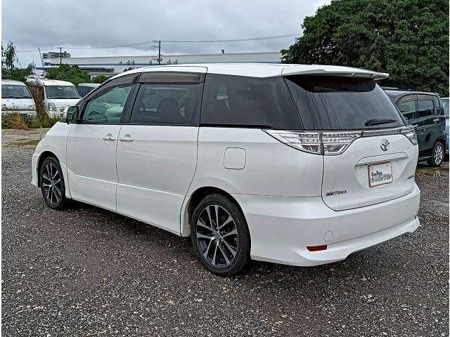 トヨタ エスティマ