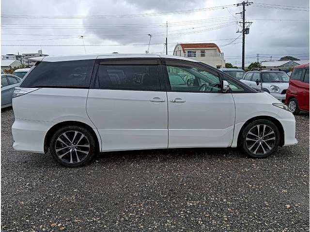 トヨタ エスティマ