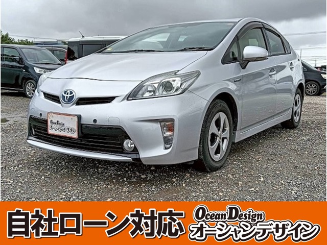 トヨタ プリウス