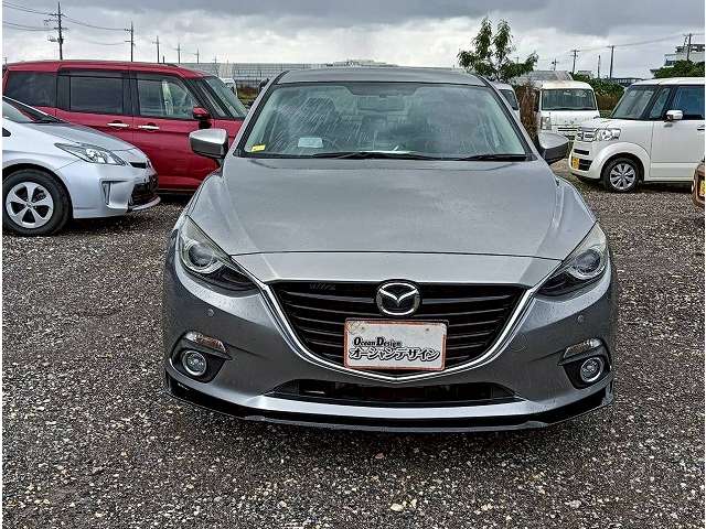 マツダ アクセラ