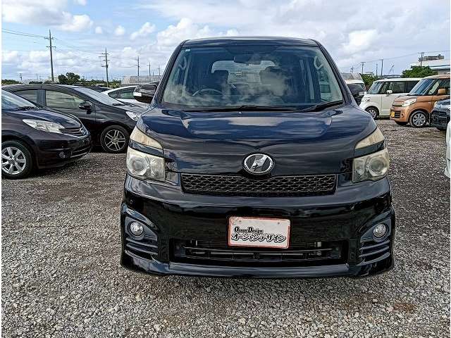 トヨタ ヴォクシー