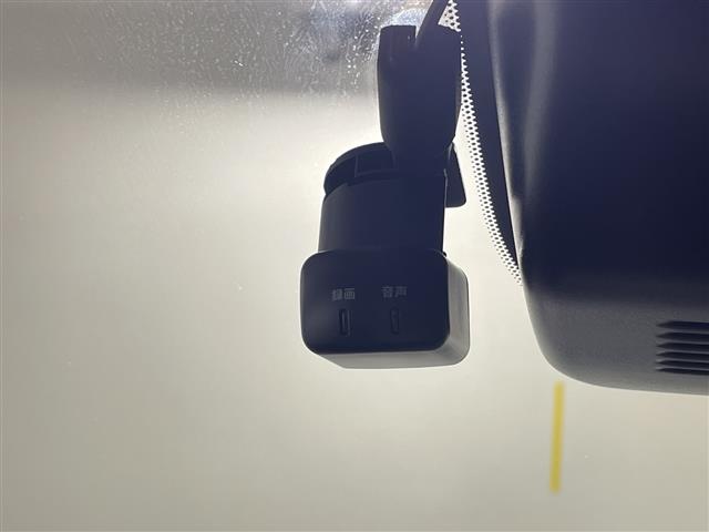 日産 ノートオーラ