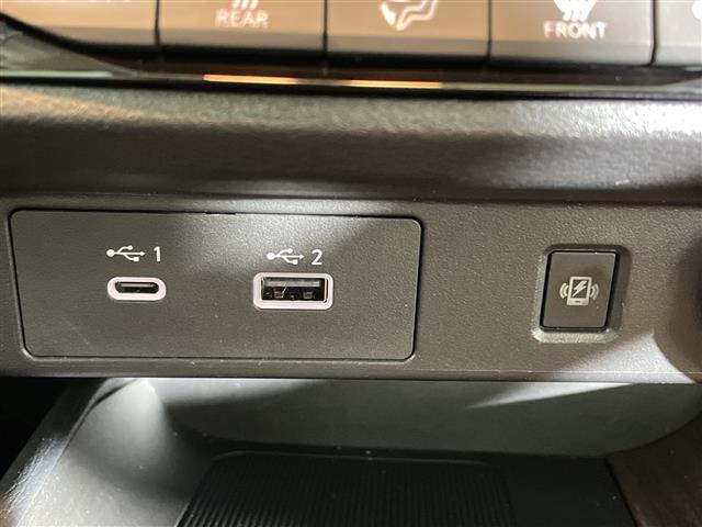 日産 ノートオーラ