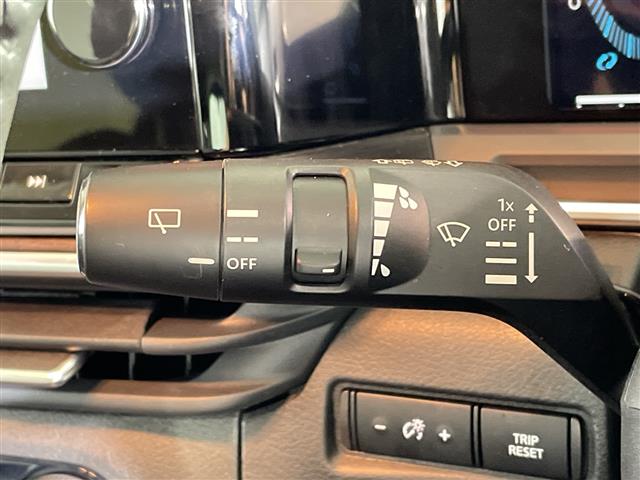 日産 ノートオーラ