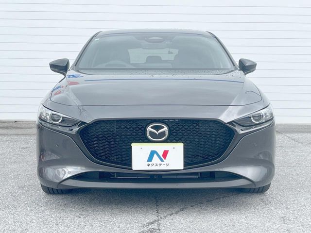 マツダ MAZDA3ファストバック