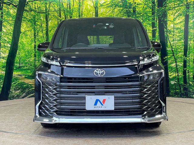 トヨタ ヴォクシー