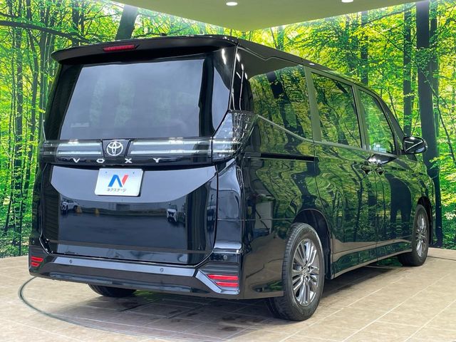 トヨタ ヴォクシー