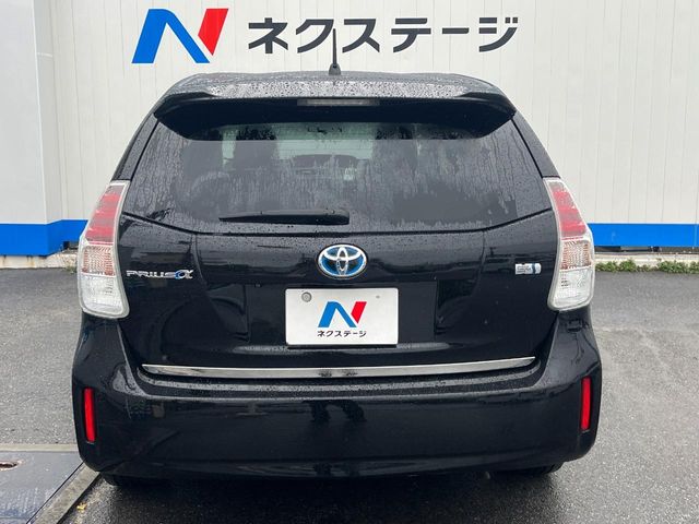 トヨタ プリウスα