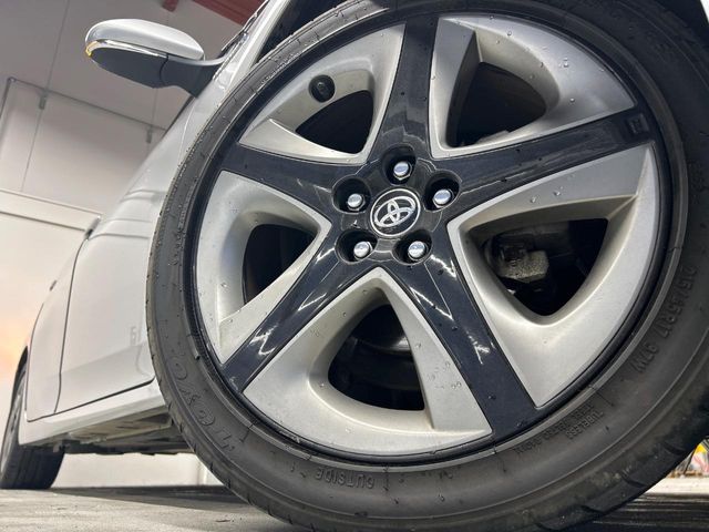 トヨタ プリウス