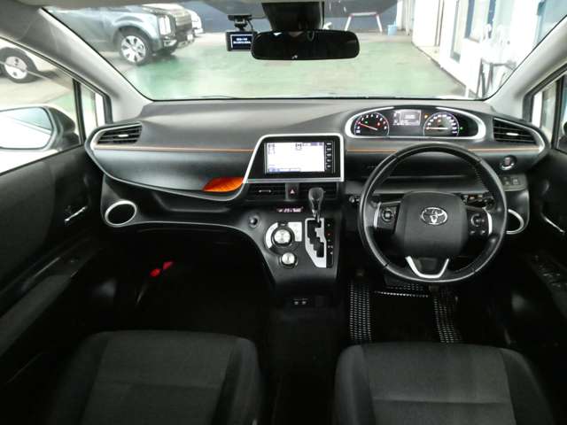 トヨタ シエンタ