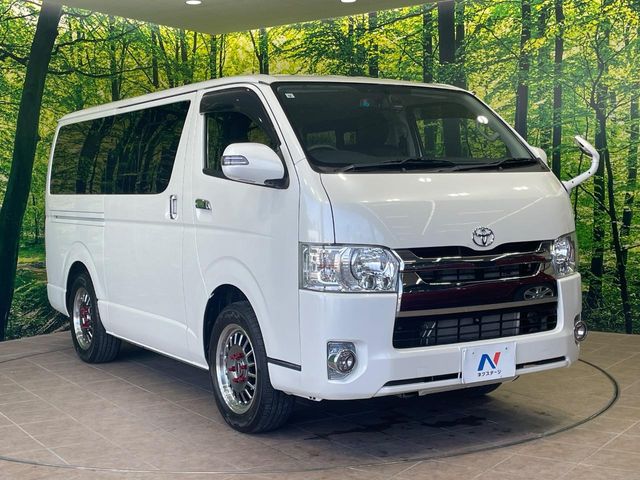 トヨタ ハイエースバン
