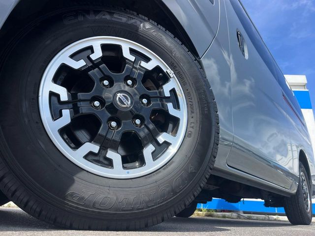日産 NV350キャラバン
