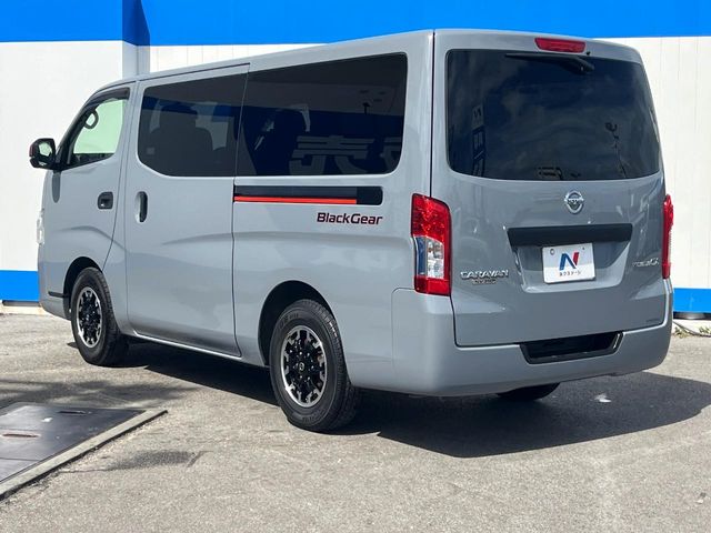 日産 NV350キャラバン