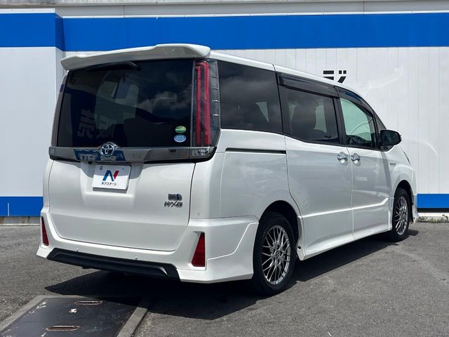 トヨタ ノア