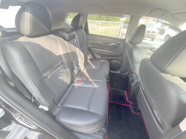 日産 エクストレイル
