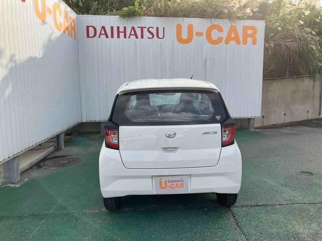 ダイハツ ミライース